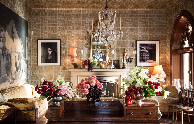 Estate Sale, Free for One&nbsp;Hour